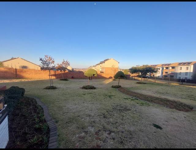 3 BEDROOM APARTMENT FOR SALE IN NOORDWYK